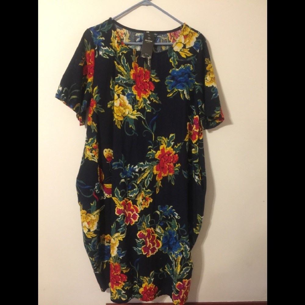 Jacansi dress